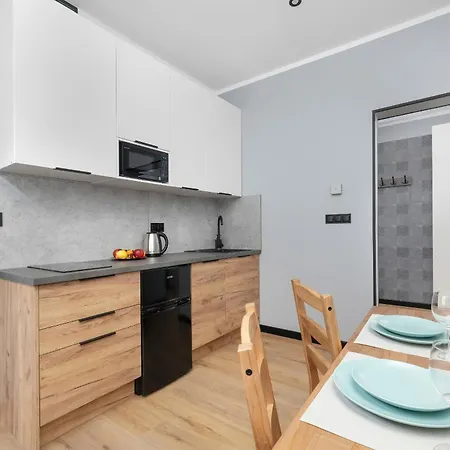 Apartment Nadmorski Swiatowida W Miedzyzdrojach By Renters *
